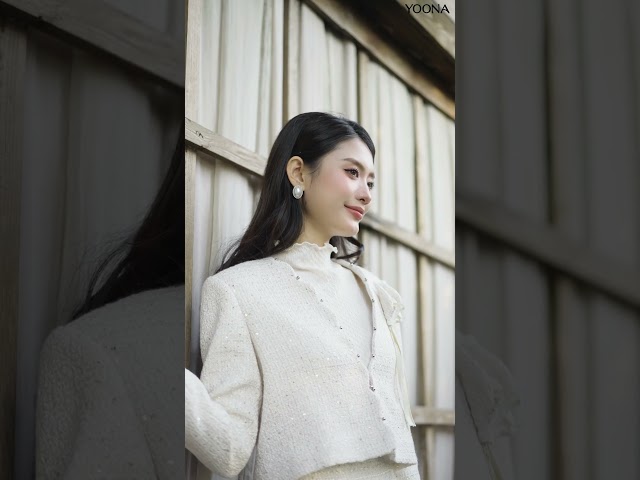 ED13AC372 - Bộ dạ tweed kẻ be