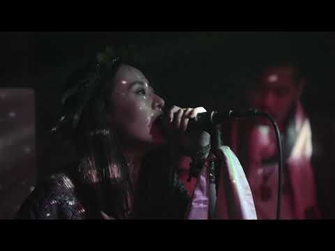 Maenad & the Ravers - Virgin Mary (Overtaken) Live @SAAL Video