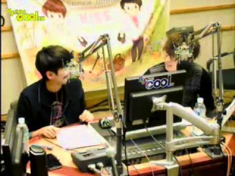 121023 Sukira - RW read message about IU singing OFSD