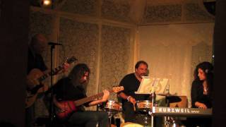 Sarah Fimm - Be like Water (Clip)