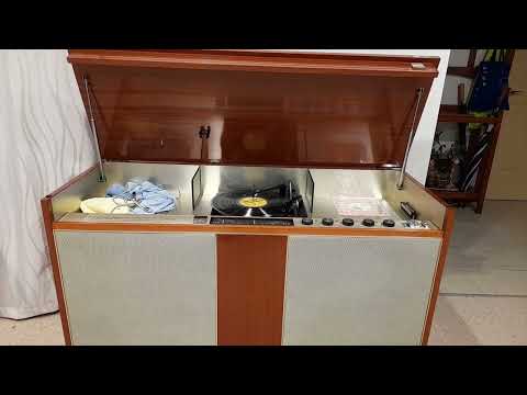 Matt Monro, Born Free. 1966/ Walk Away.1965