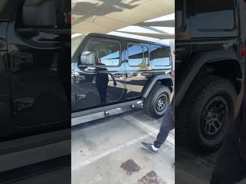 AMP Research Power Steps XL On Jeep Wrangler