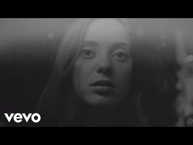 Daddy Issues von The Neighbourhood ((jetzt ansehen))