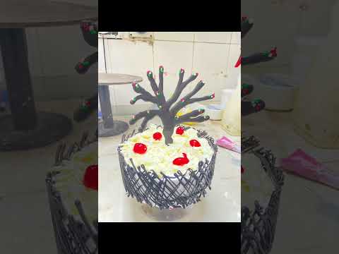 Some best garnishing cake made by me and sinior chef| cake lover
