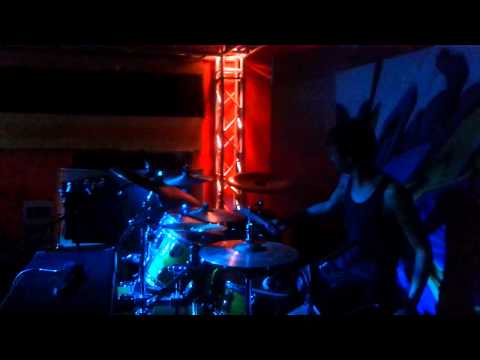 welcome insanity "shiva" live@barrio's caffe