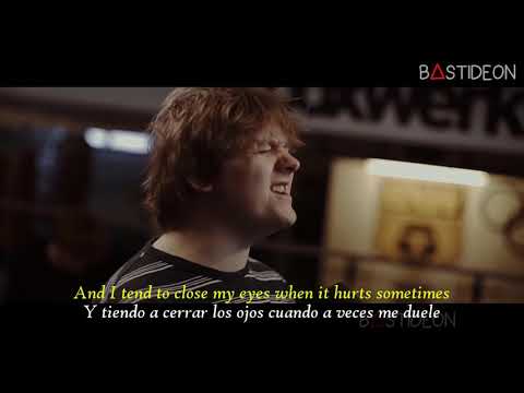 download lagu mp3 mp4 Lewis Capaldi Someone You Loved Sub Espaol, download lagu Lewis Capaldi Someone You Loved Sub Espaol gratis, unduh video klip Lewis Capaldi Someone You Loved Sub Espaol