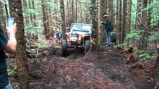 Jeep CJ climbing a greasy hill Haywire 2014 wheeling 4x4