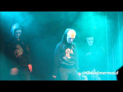 130210 Teentop in Barcelona [L.joe Ricky Changjo Dance intro + L.joes rap]