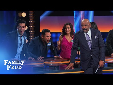 Oscar De La Hoya PANICS! | Celebrity Family Feud