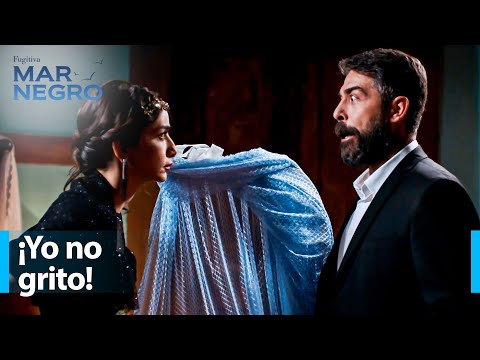 Mustafa y Asiye terminan la noche discutiendo - Mar Negro Capítulo 147 | Fugitiva