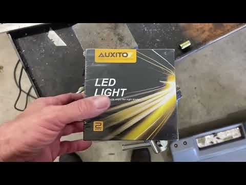 2005 Lexus ES330 fog light clean up and LED bulb installation!