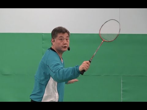 Badminton Footwork Skills-How To Do The Backhand Net Kill Step