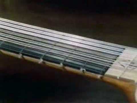 Alonso Mudarra: Fantasia No.10 - Played by Julian Bream