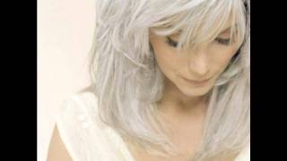 Emmylou Harris - A Love That Will Never Grow Old