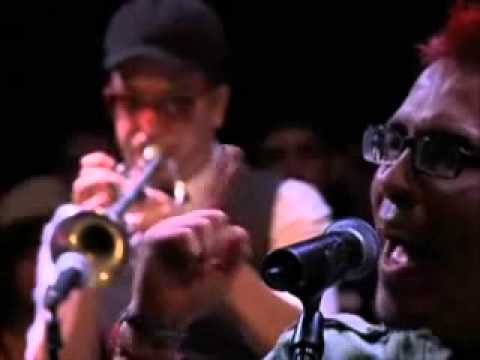 Tanto Amor Me Marea-La Tremenda Korte en Motel Diablito