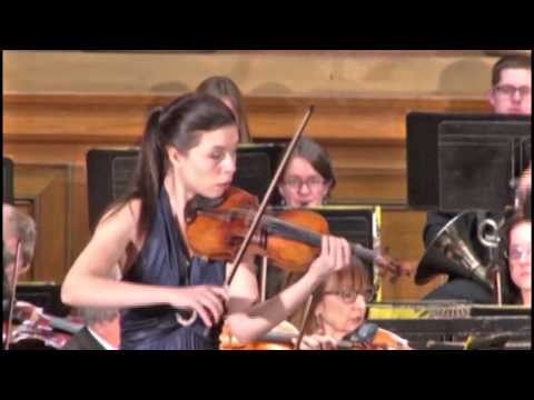 Tessa Lark performs Mendelssohn's Violin Concert, mvt. 1