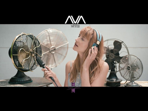 Derek Palmer & Cassandra Grey - Awake (Extended Mix) [AVA White] Promo Video
