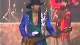 alma mia bronco el gigante de america