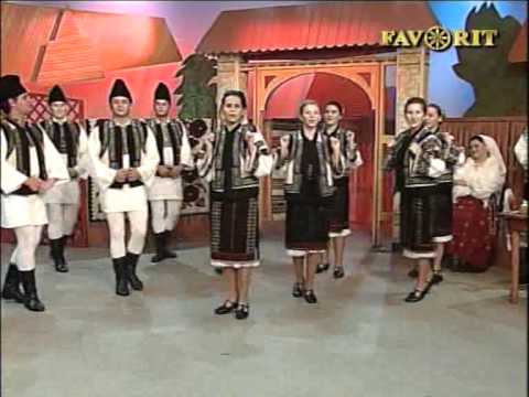 Ansamblul Folcloric "Străjerii Bucovinei" - Pojorâta  -  Jocuri din Bucovina