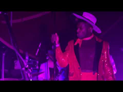 Play Video Youtube Video