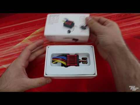 HOBBYWING QuicRun 860A Dual ESC unboxing.