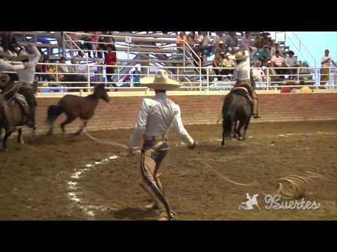 Manganas a pie en Arena Vallarta en el Segundo Campeonato Nacional Charro 2013