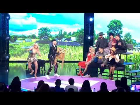 Women's Club 16 anons