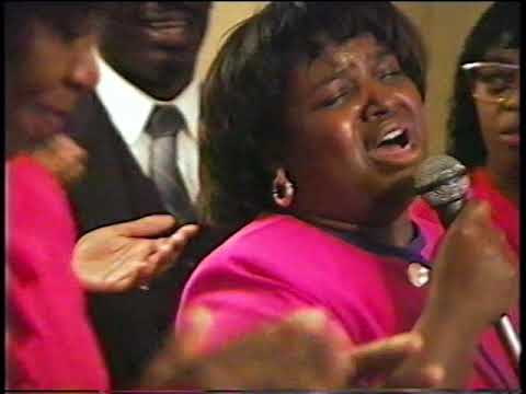 Rochella w/The Gospel Inspirational "Separate the Right from the Wrong" (4/12/1992)