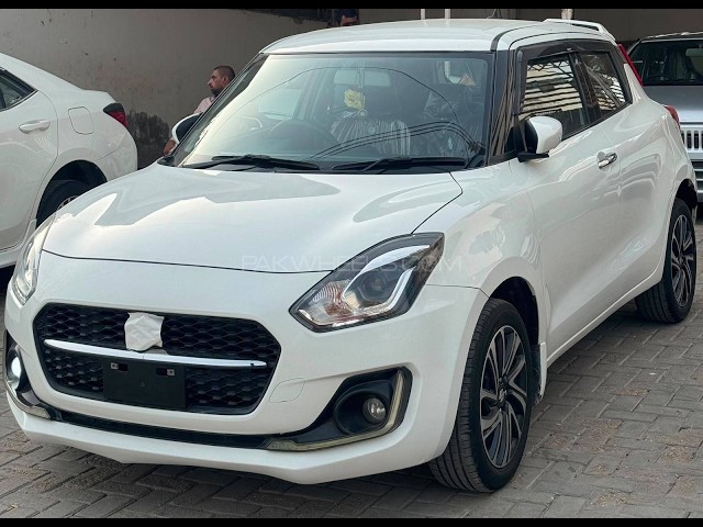 Suzuki Swift GLX CVT 2022 for Sale