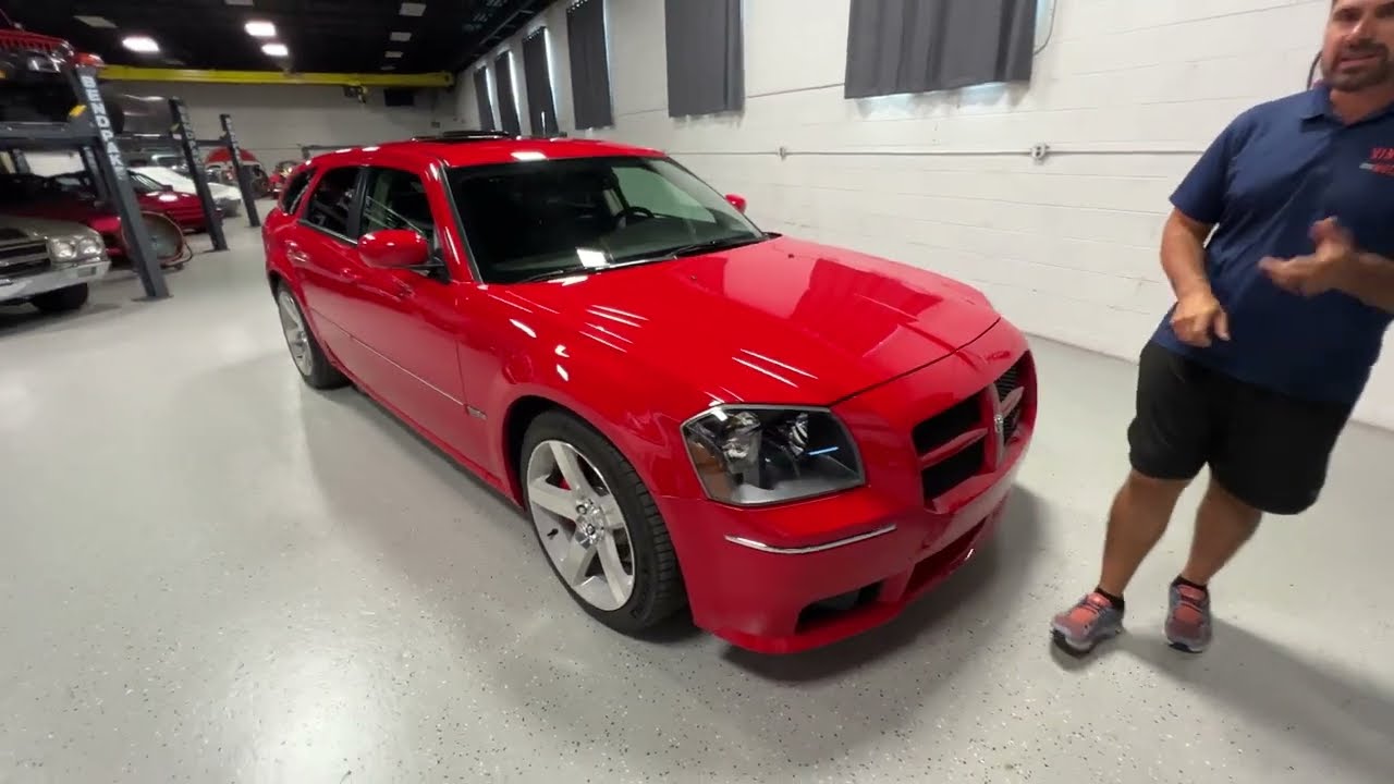 2007 Dodge Magnum SRT8 with 14k Miles, Walk Around and ...