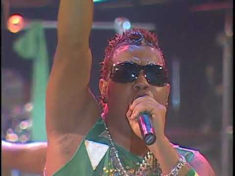 Parangolé Ao vivo no Muquiverão 2006