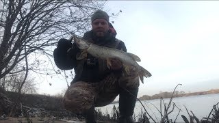 Ловля спиннингом на москве реке зимой