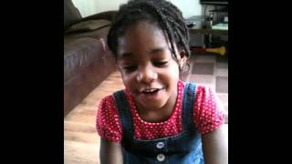 Learn Igbo : 3 years old girl speaks & sings I