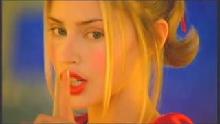 Chanel 5 advert Red Riding Hood and Wolf