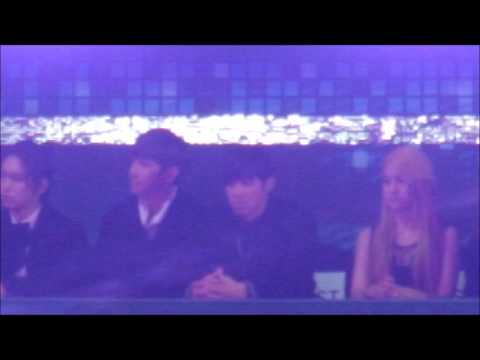 121229 TVXQ watching Secret performance @SBS Gayo
