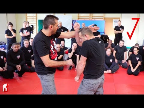 COMMENT BRISER LA DISTANCE D'UN ADVERSAIRE ?