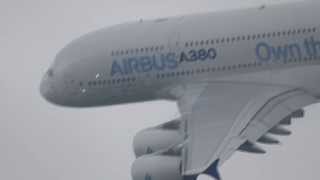 preview picture of video 'Airbus A380 at MAKS Air Show (HD) Zhukovskiy 01/09/2013'