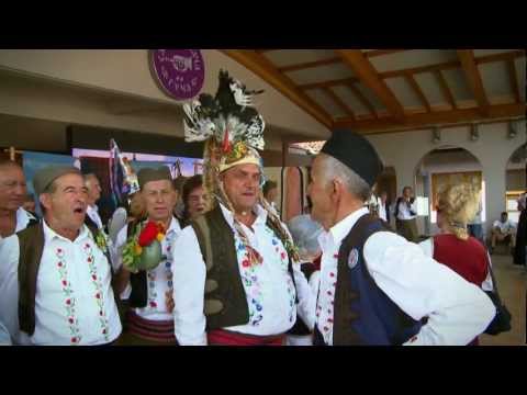 Art & Tomaí in Guca, Serbia