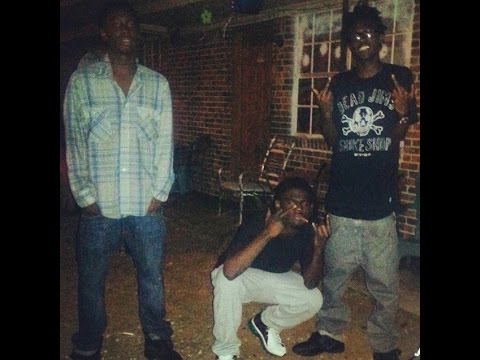 Doody Escobar Trappin ft KB & Massaca (Prod.Massaca)