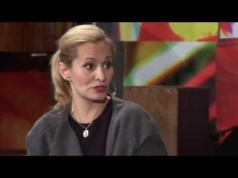 1. Monika Absolonová (15. 10. 2014, Palác Akropolis) - 7 pádů HD