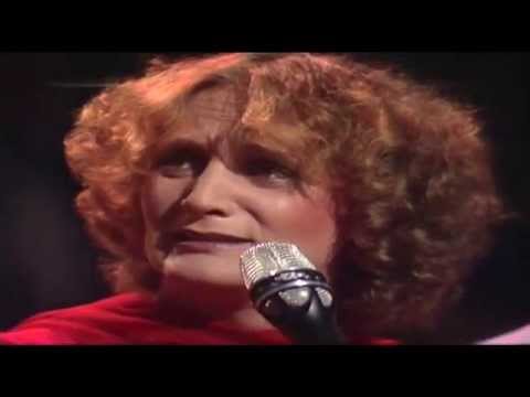 Nuova Compagnia di Canto Popolare - Tammurriata Nera 1981