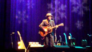 Elvis Costello - Radio Sweetheart &amp; Jackie Wilson Said (Chicago 12-20-10)