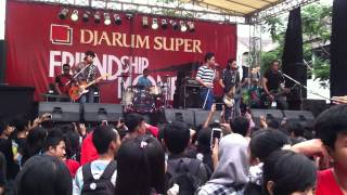 Download lagu Supernova - Sayang Live at Sumedang mp3