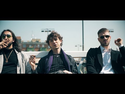 download lagu mp3 mp4 Tauro Boys, download lagu Tauro Boys gratis, unduh video klip Tauro Boys