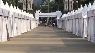 Sejumlah Stan di Zona Festival Asian Para Games 2018 Tampak Kosong