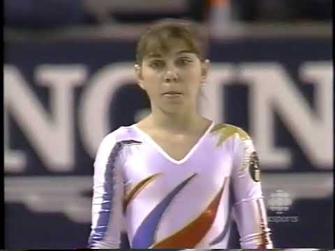 Andreea Ulmeanu 🇷🇴 VT EF 9.118 2001 World Championships