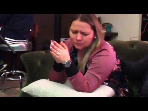 Julio Melgar, hermosa ministración desde lo íntimo, en su hogar