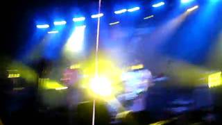 FIGHTSTAR - COLOURS BLEED TO RED