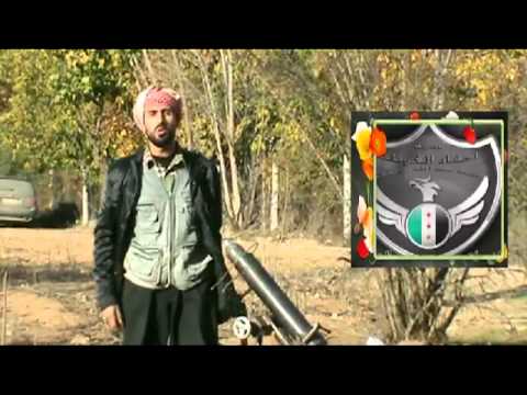 أحد مقاتلي سرية أحفاد الغوطة يلقي قصيدة قبل قصف مواقع قوات النظام في الغوطة الشرقية في ريف دمشق