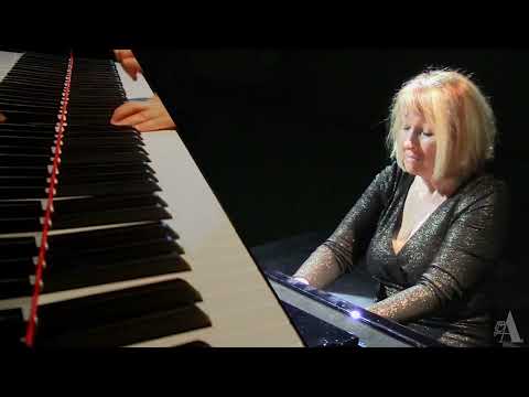 Marina Grozdanovic Piano Solo • Claude Debussy, Ondine (Mystical Water Princess)